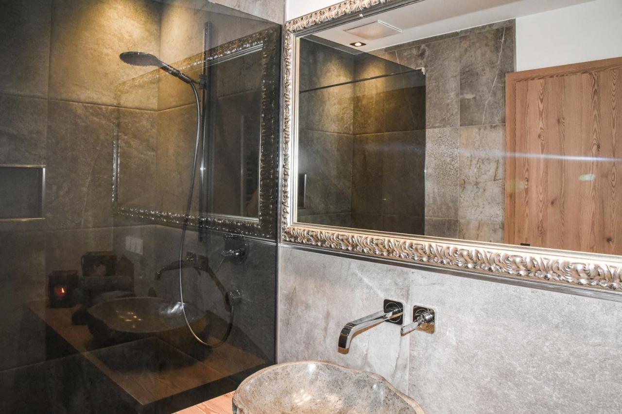 Alpendorf Auszeit Apartment Санкт Йохан им Понгау Екстериор снимка