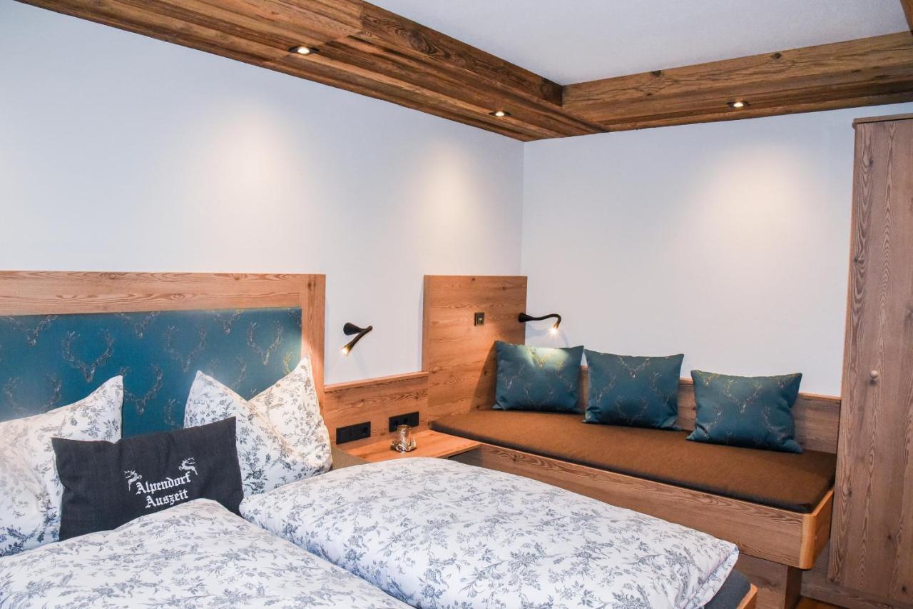 Alpendorf Auszeit Apartment Санкт Йохан им Понгау Екстериор снимка