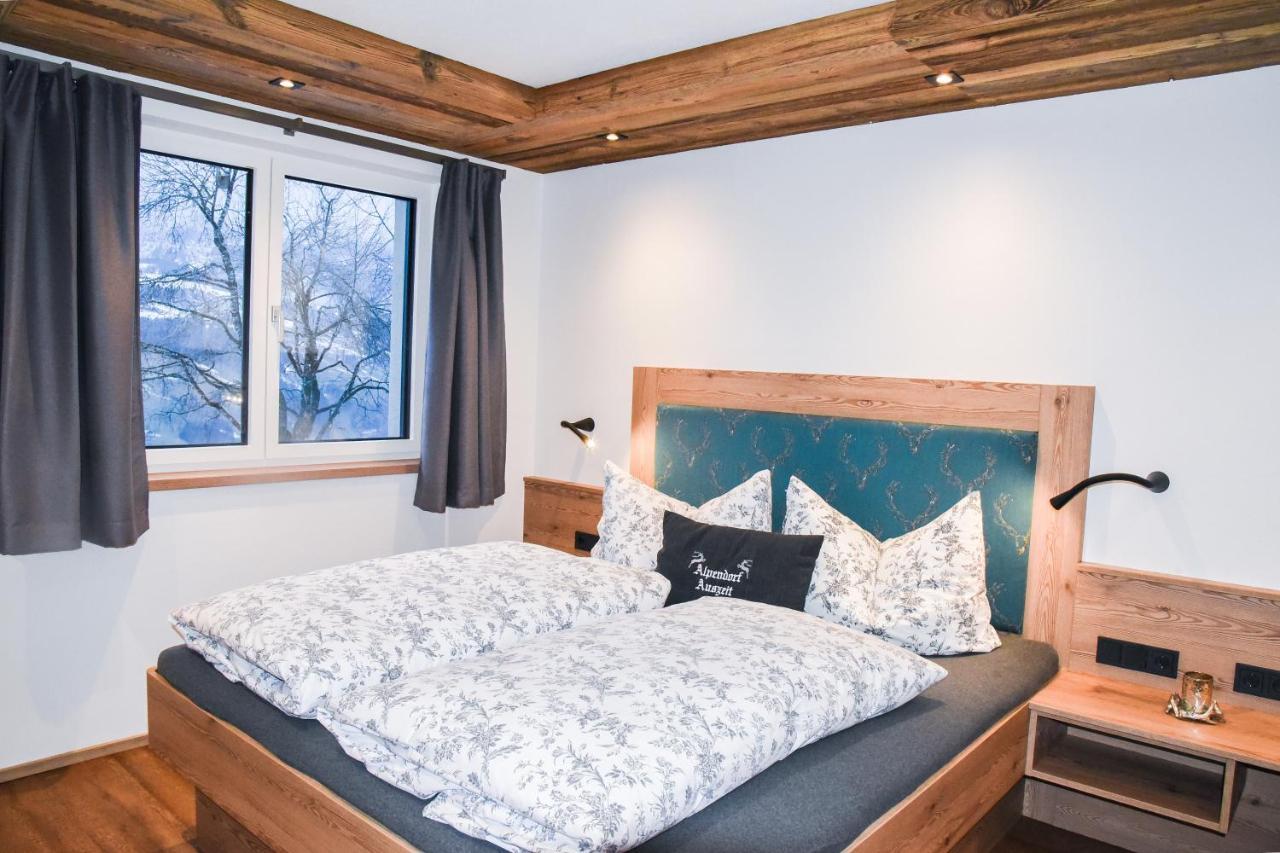 Alpendorf Auszeit Apartment Санкт Йохан им Понгау Екстериор снимка