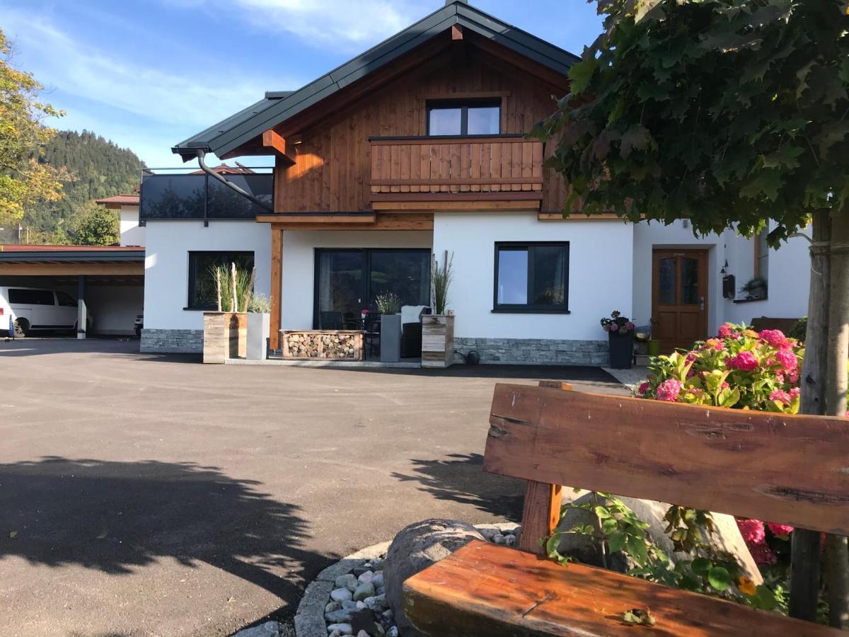 Alpendorf Auszeit Apartment Санкт Йохан им Понгау Екстериор снимка