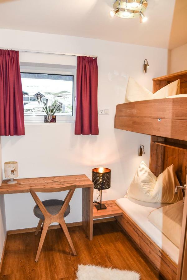 Alpendorf Auszeit Apartment Санкт Йохан им Понгау Екстериор снимка